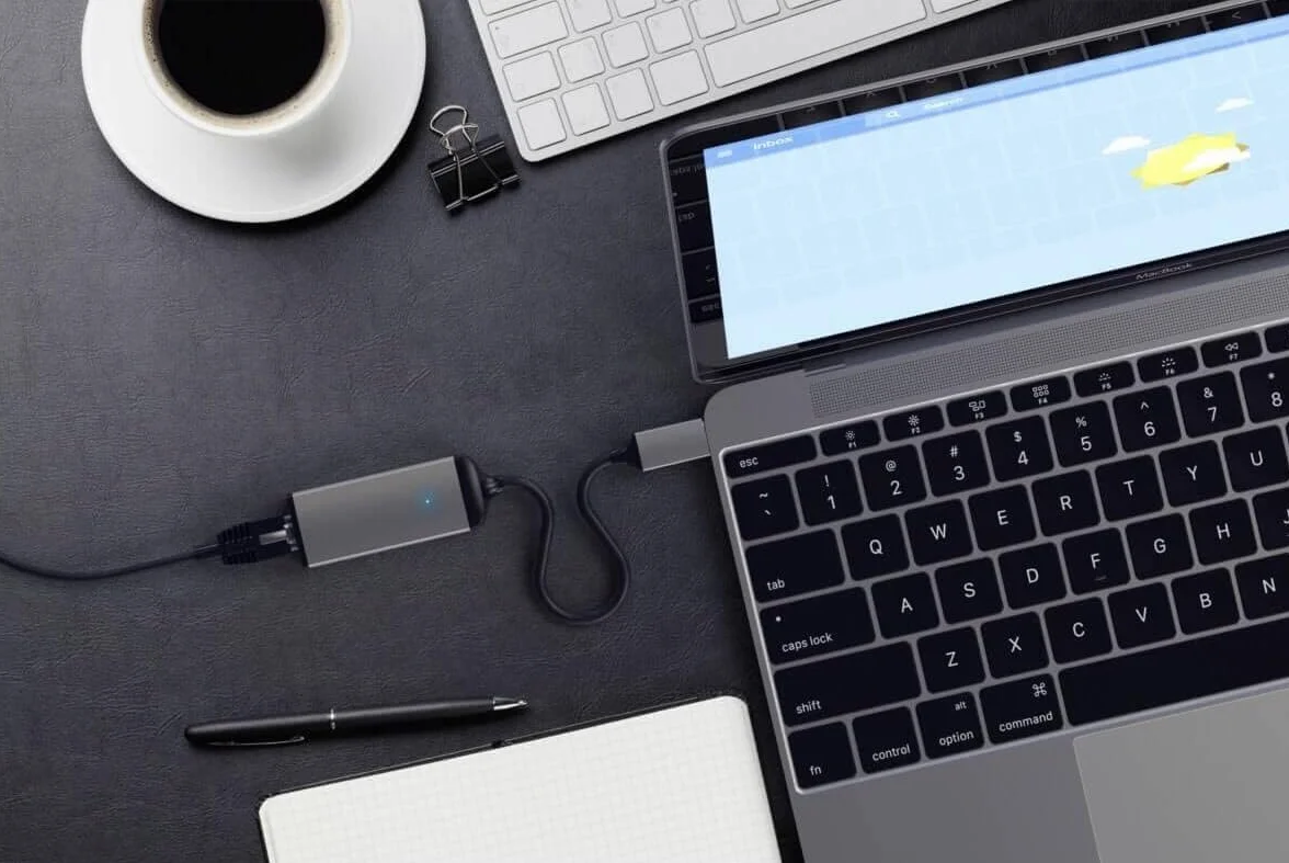 SATECHI Adattatore Ethernet USB C in Alluminio, Connessione Gigabit 10/100/1000 Mbps, Design Compatto Plug and Play per MacBook Air e Pro, Laptop, iPad, iPhone – Grigio Siderale