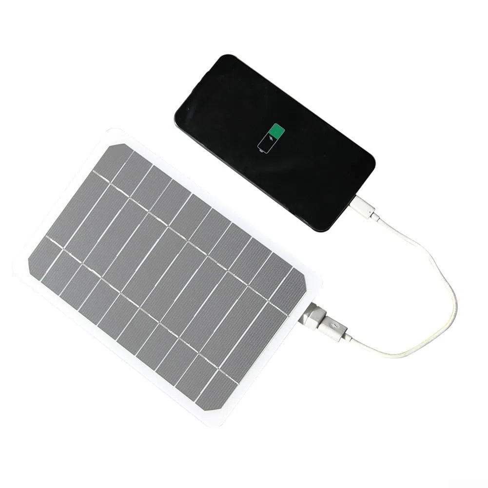 Il pannello solare da 5 V 10 W fornisce un'efficace potenza di uscita per la ricarica di vari dispositivi Caricabatterie solare portatile per esterni con uscita USB fornisce