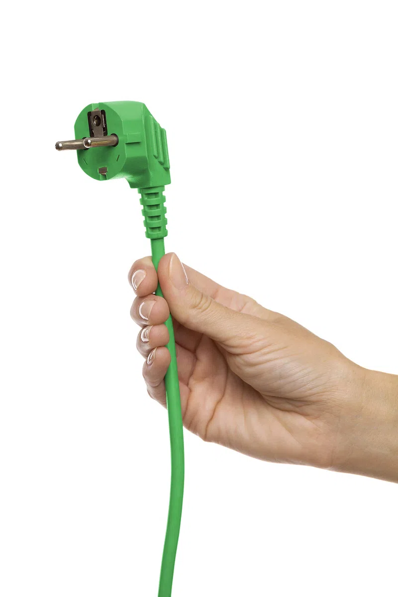 Prolunga Schuko con cavo di alimentazione IP44 fino a 3500 Watt adatta per giardino e per esterni, di alta qualità, 20 metri, colore verde