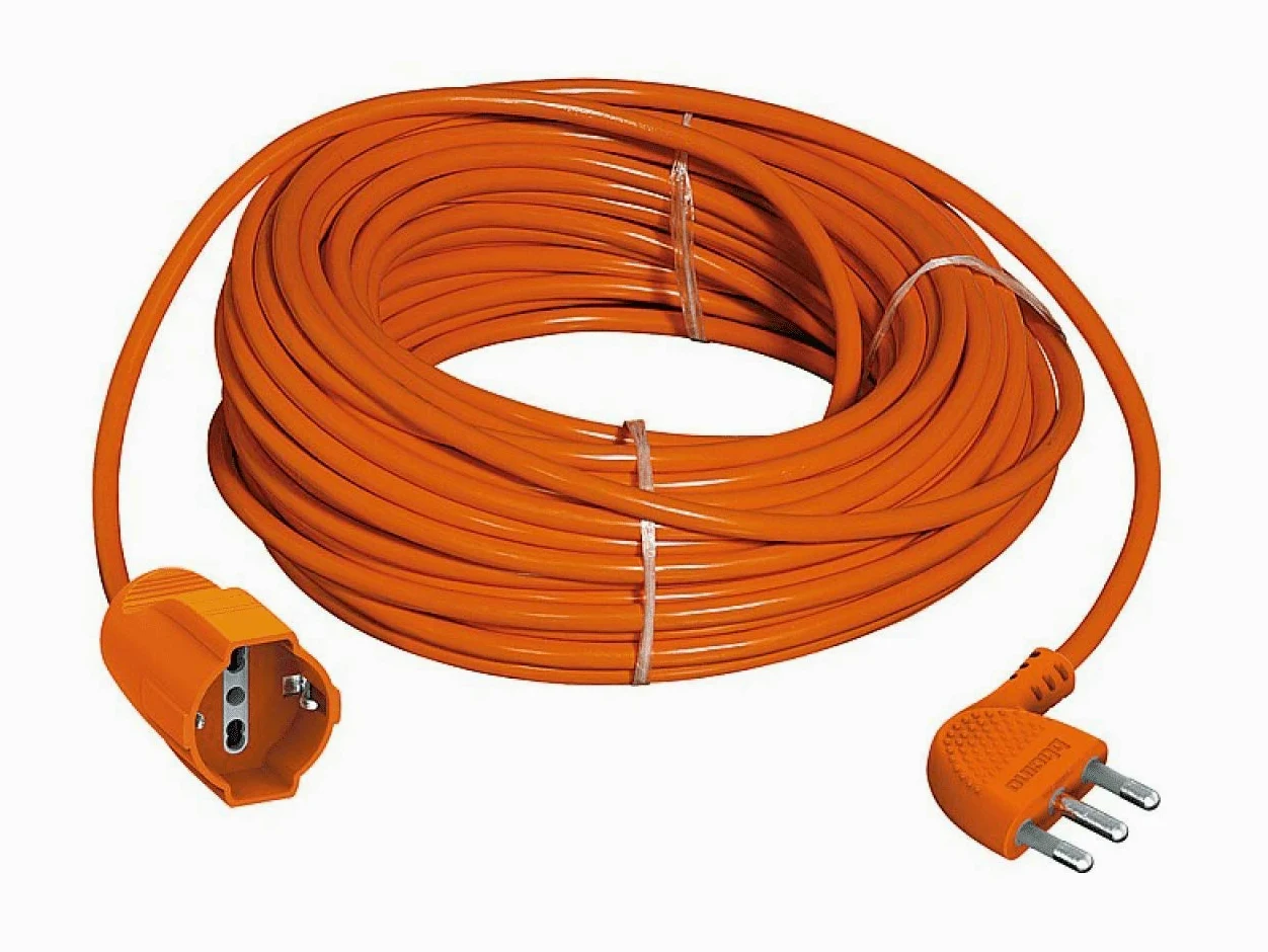BTicino S2533/40 Prolunga Garden ad Alta Flessibilità con Presa Pluristandard, Arancione