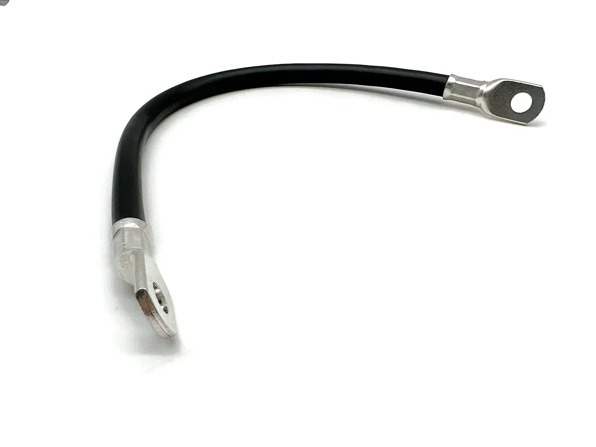 eXODA cavo batteria flessibile 30cm capocorda M8 neri per auto barca moto alta qualità 99 percento rame resistente al calore fino a 70° trasmissione energia affidabile.