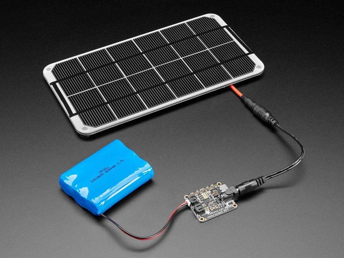 Adafruit Caricabatterie Universale USB/DC/Solare per Litio Ion/Polimero, 1000mA, 5V, per Batterie