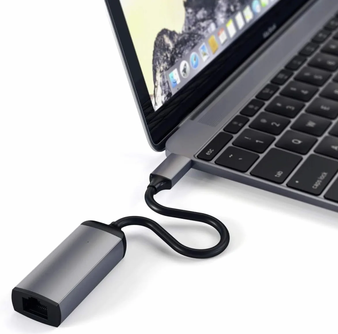 SATECHI Adattatore Ethernet USB C in Alluminio, Connessione Gigabit 10/100/1000 Mbps, Design Compatto Plug and Play per MacBook Air e Pro, Laptop, iPad, iPhone – Grigio Siderale