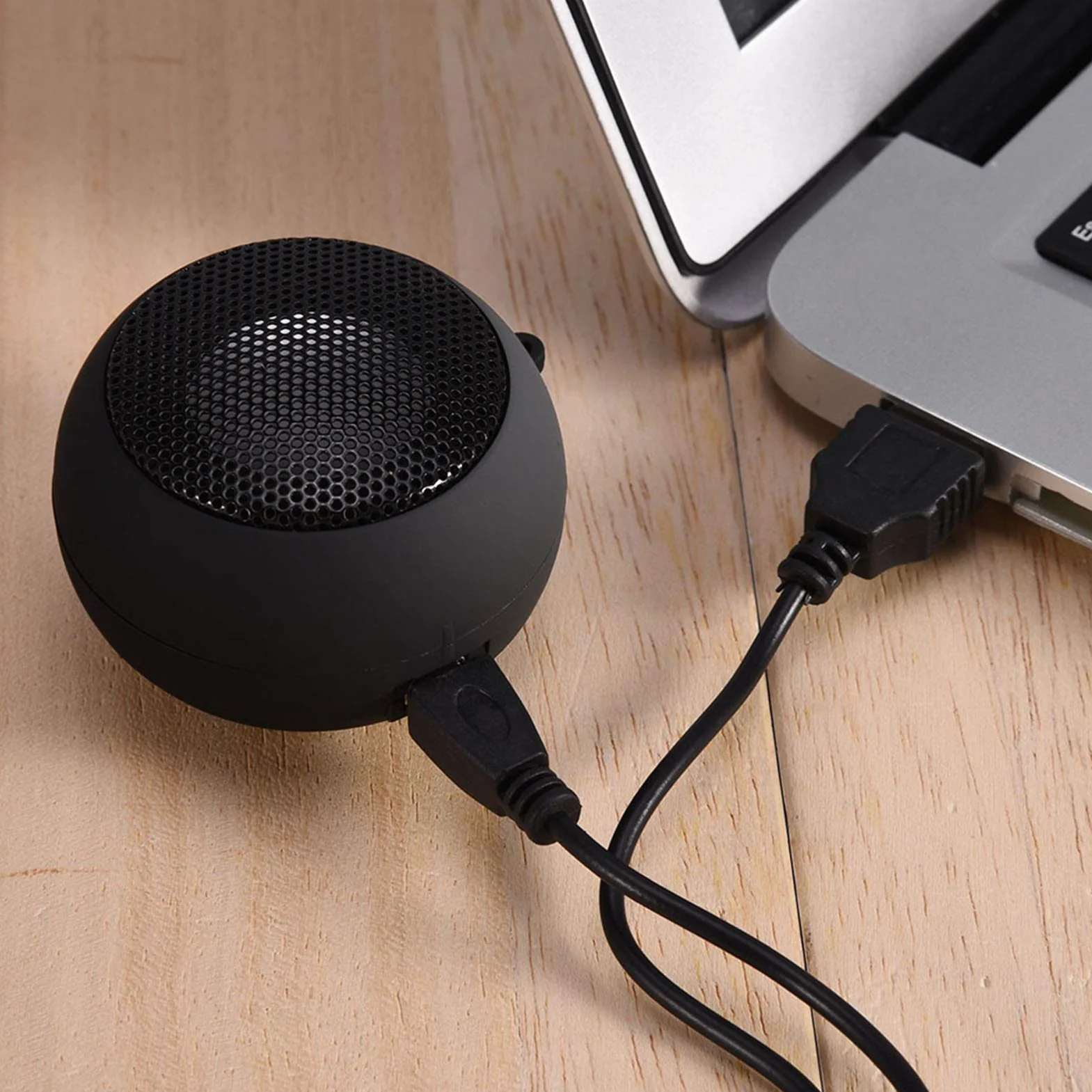 Mini subwoofer per musica da viaggio all'aperto con altoparlante retrattile unico portatile, con cavo audio da 3,5 mm, per tablet MP3 MP4 MP5 Mobile Computer Computer(Nero)