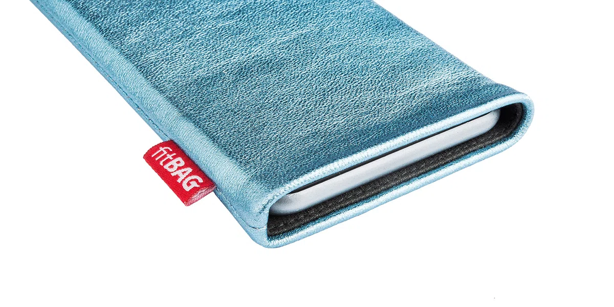 fitBAG Groove Turchese per Apple iPhone 16 Pro Max 6.9" Custodia per cellulare pelle nappa lucida con imbottitura in microfibra | Accessorio con funzione di pulizia | Made in Germany