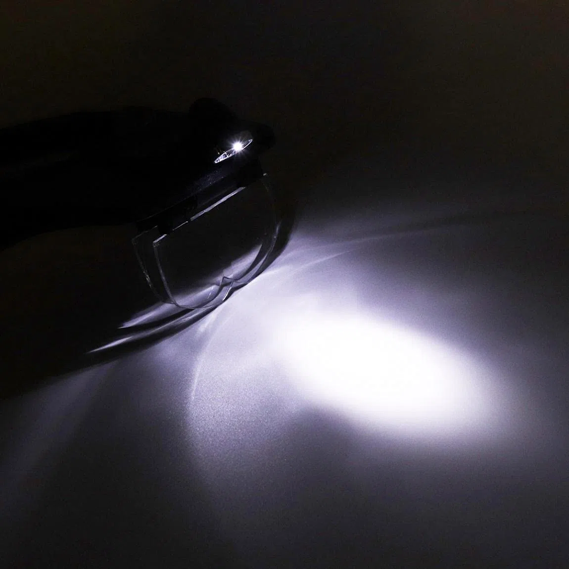 Lente d'ingrandimento frontale con 3 luci LED, strumento di riparazione orologiaio, 6 lenti intercambiabili multiple, 1 x 1,5 x 2 x 2,5 x 3,5 x 8 x