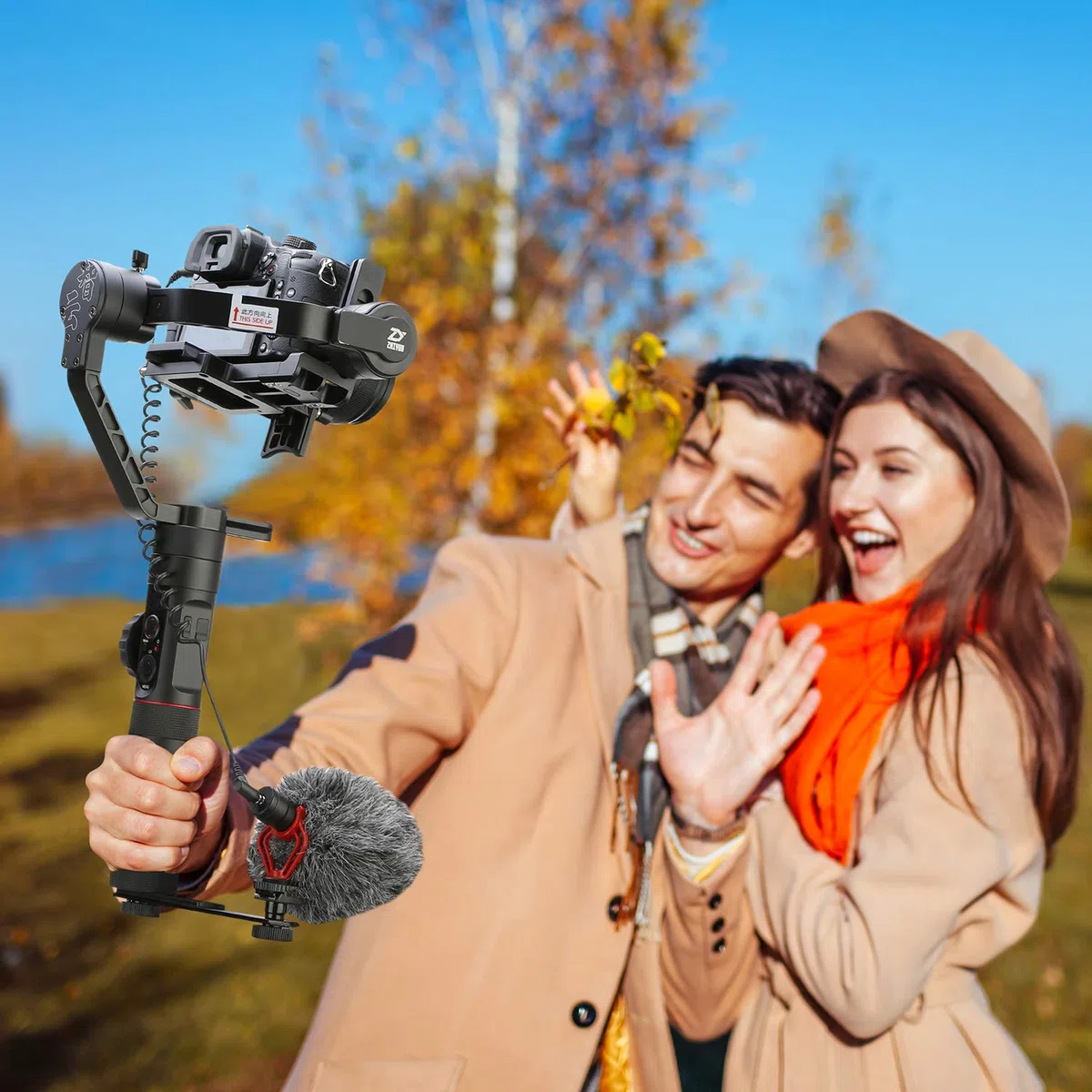BOYA Compact On Camera Shotgun Video Microphone Youtube Vlogging Facebook Livestream Recording Compatibile con Mic iPhone HuaWei Smartphone DJI Osmo Mobile Plus, per Canon Nikon Sony DSLR Telecamere