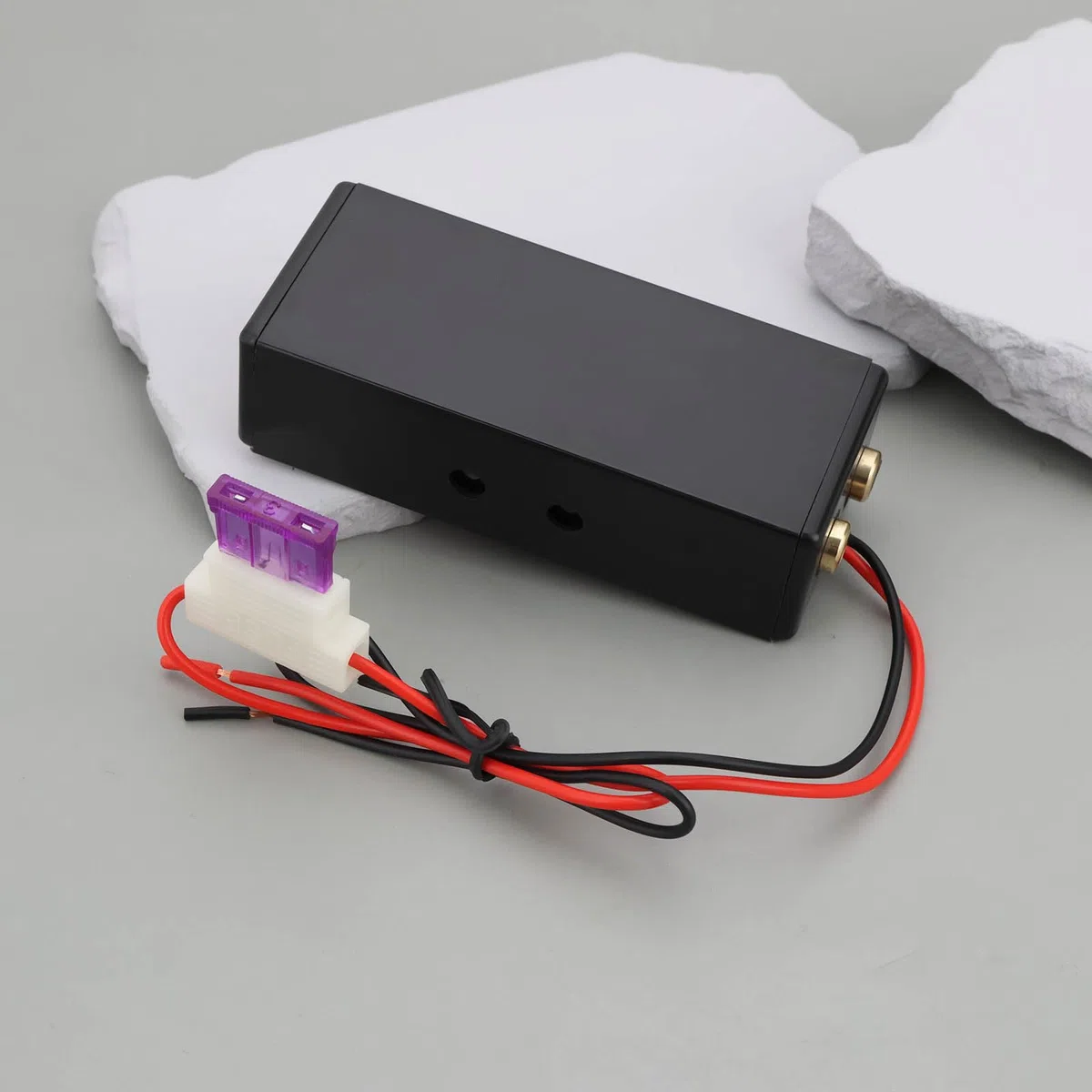 ECSiNG Pre-Amp RCA Driver Amplificatore di Segnale Ingresso/Uscita Gamma Regolabile 0.1-18dB per Auto Barca